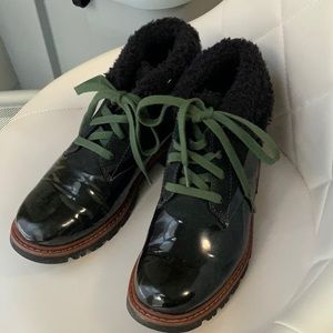 Used CAT ankle boots wool lining Size US 8